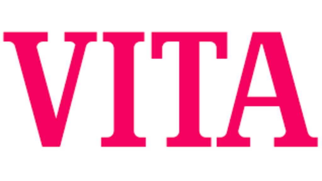 Texto en color fucsia "VITA"