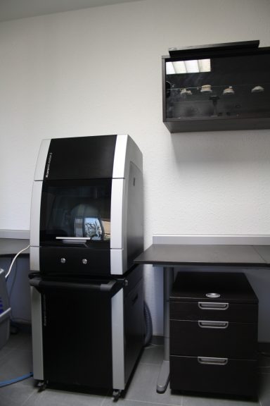 Máquina en un ambiente de oficina